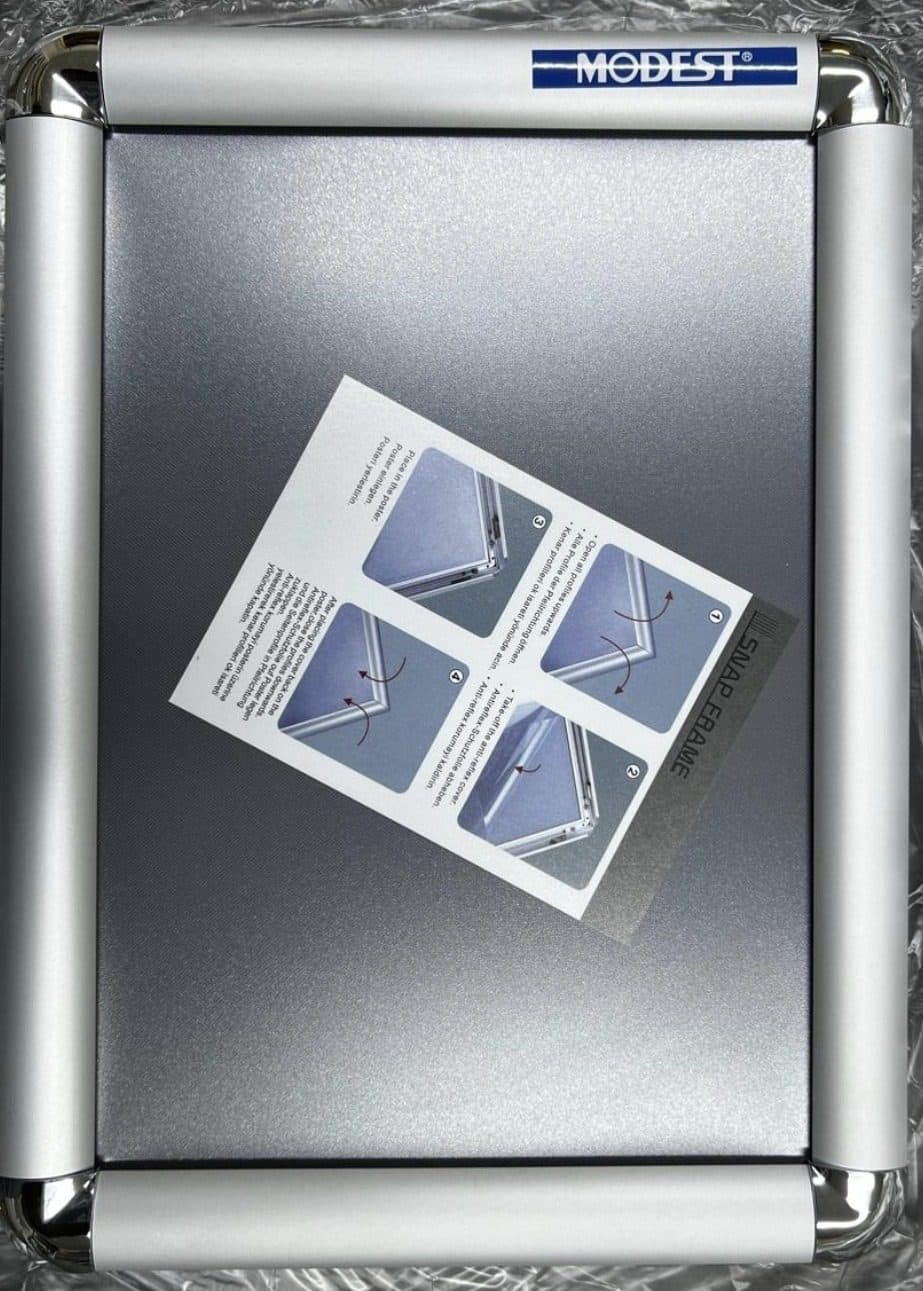 Snap Frame Aluminum A4 – Easy-Open Brochure Display Board for Posters & Notices